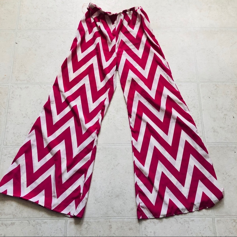 Pink chevron palazzo pant